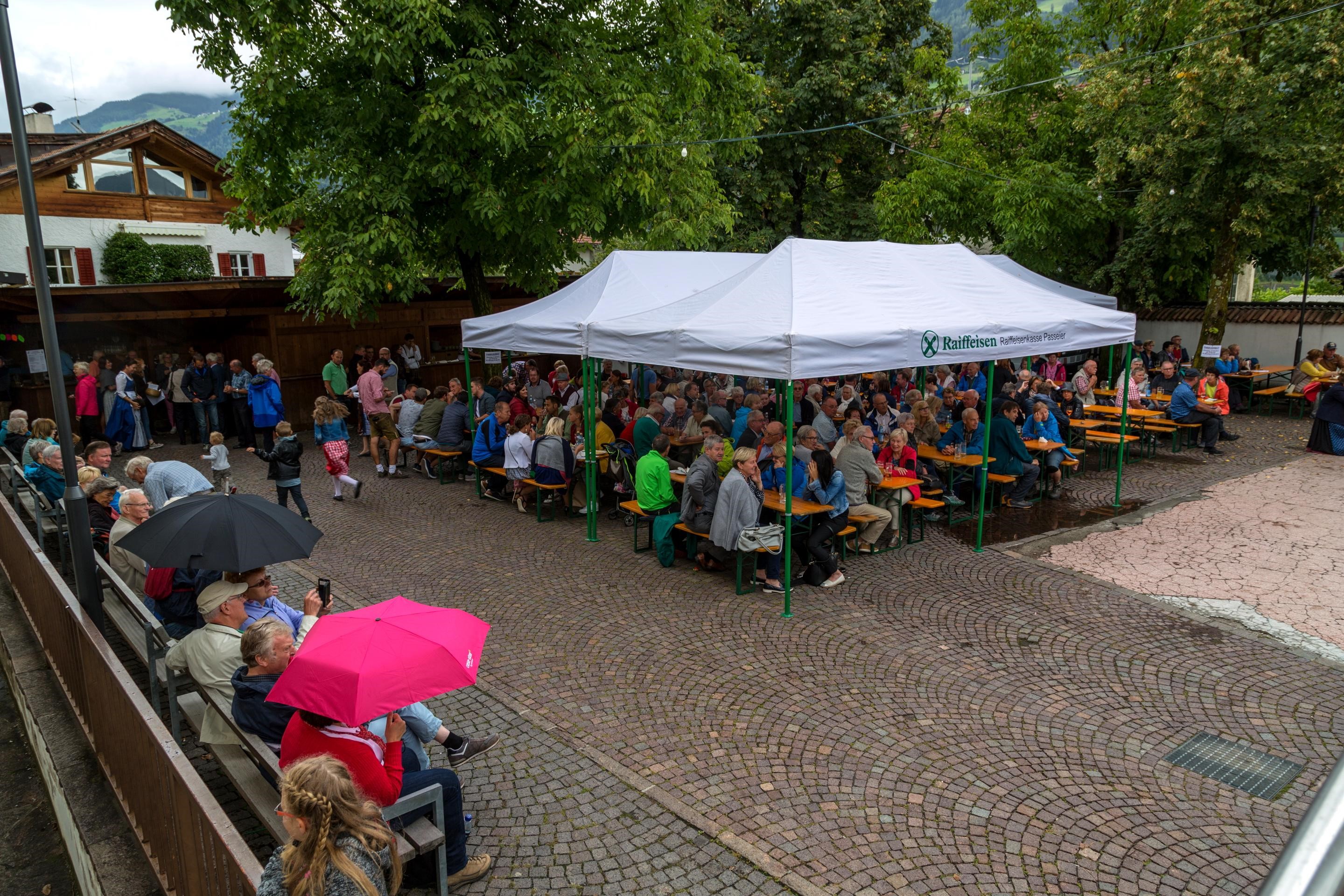 Stadtkapelle Deutschlandsberg beim Herbstfest in Südtirol